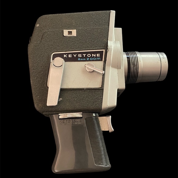 Vintage Keystone 8mm Film K-808 Zoom Movie Camera 1963 Leather Case Clean Inside - Picture 1 of 16